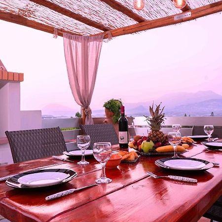 Haritos Holidays Home Pombia Luaran gambar
