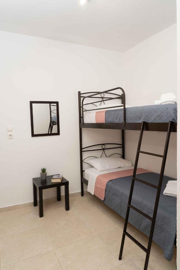 Haritos Holidays Home Pombia Luaran gambar