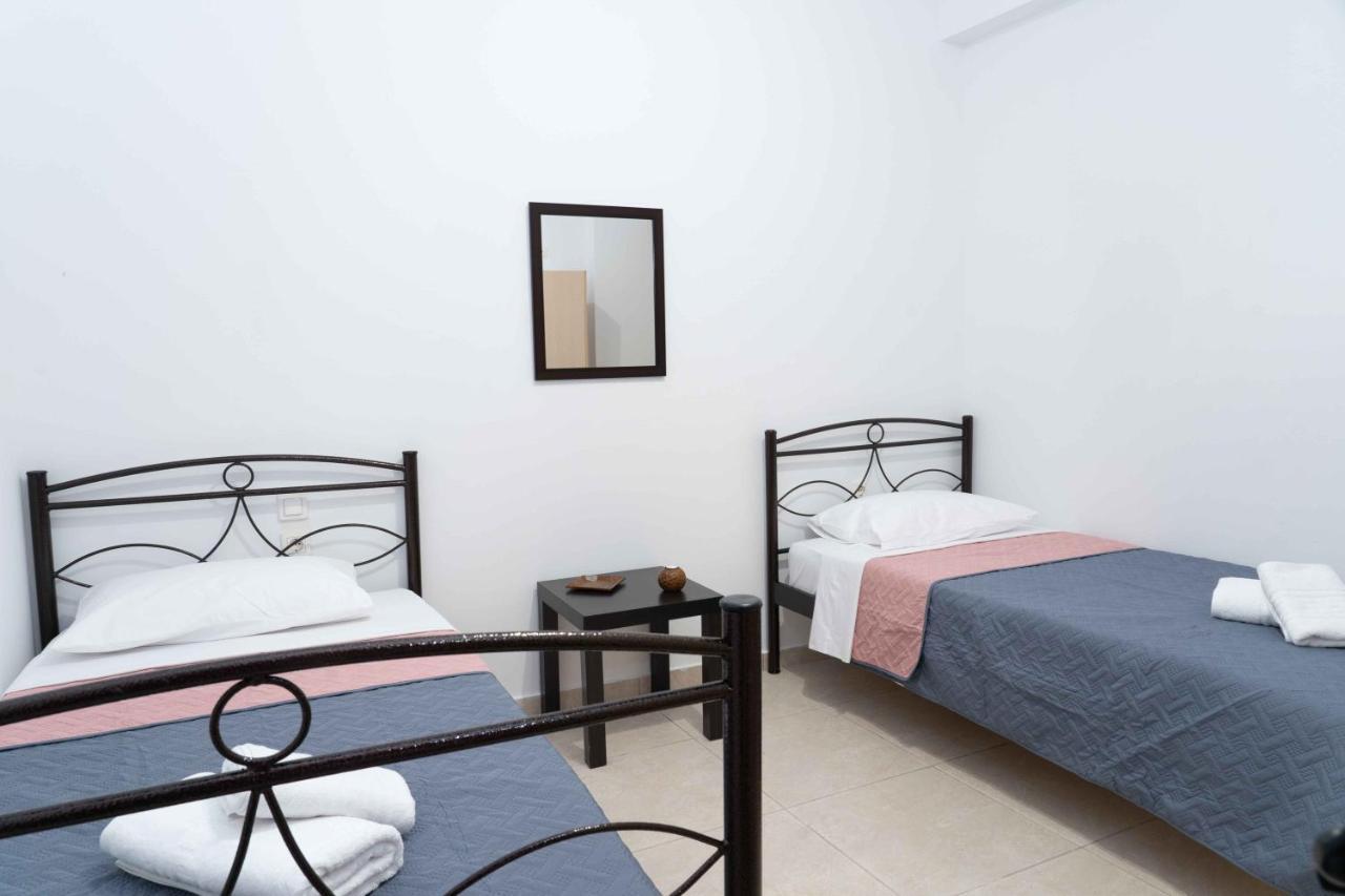 Haritos Holidays Home Pombia Luaran gambar