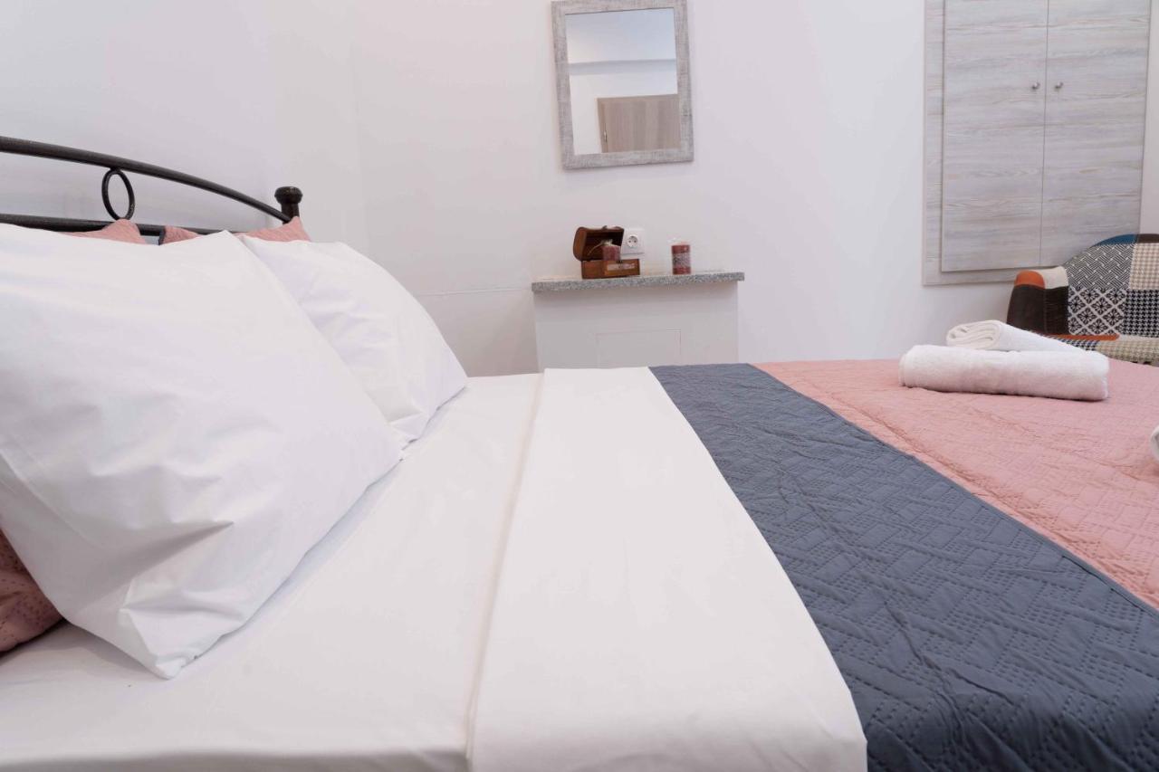 Haritos Holidays Home Pombia Luaran gambar